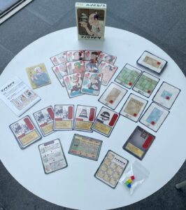 ゲームマーケット2023にて、初のアナログゲーム「テノリマドリ」を販売中!